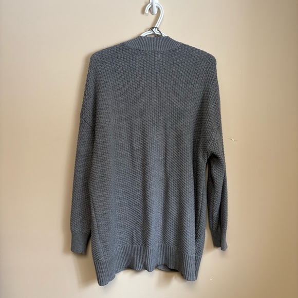 Aerie | Gray Button-Front Cardigan - Picture 2 of 4